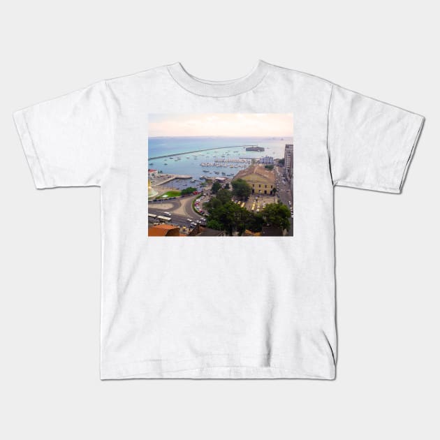 Mar da Bahia Fortification of Saint Marcelo and Mercado Modelo Kids T-Shirt by Marccelus